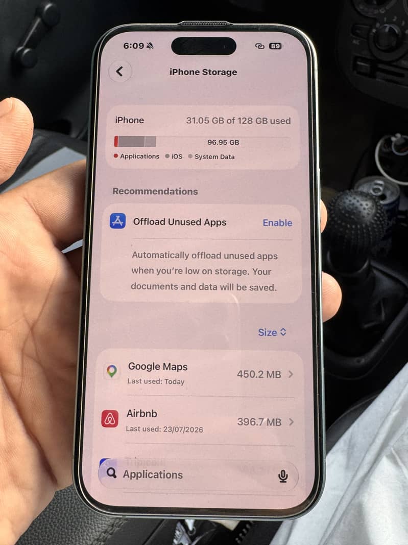 Apple iPhone 16 Plus 3
