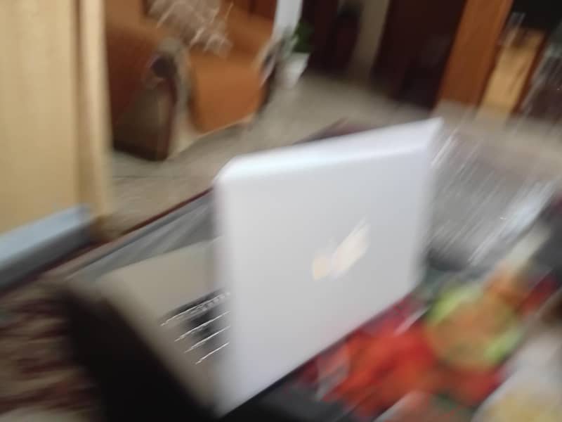 Mac Laptop 1