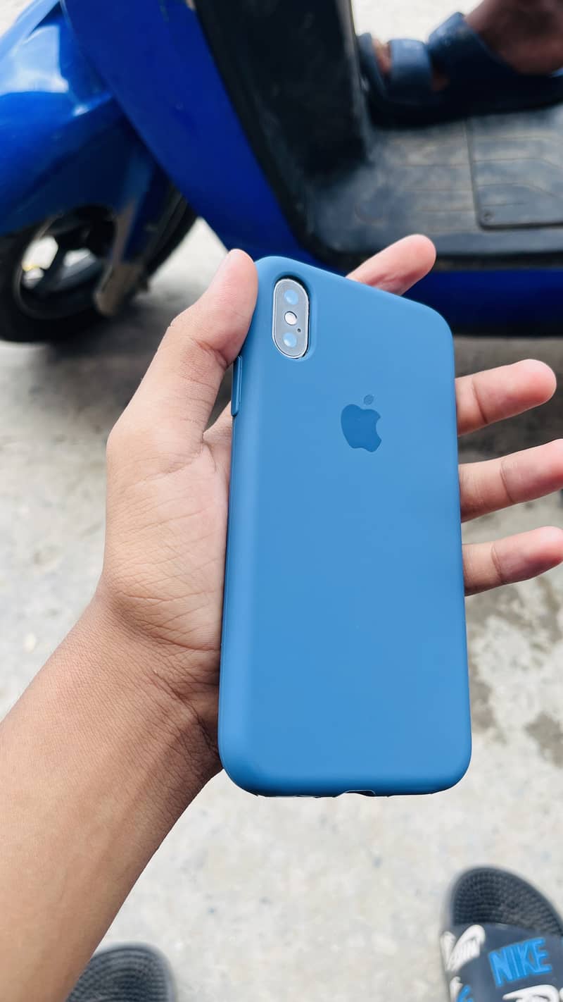 Apple iPhone X 0