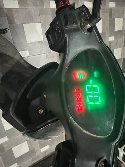 home used Scooty available for sale
