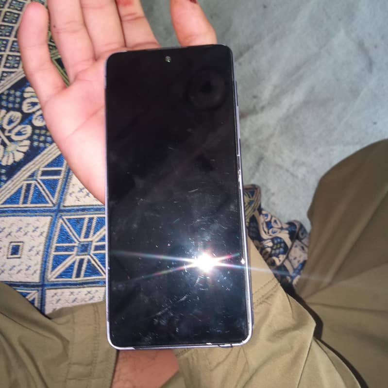 Dcode Bold 3 5