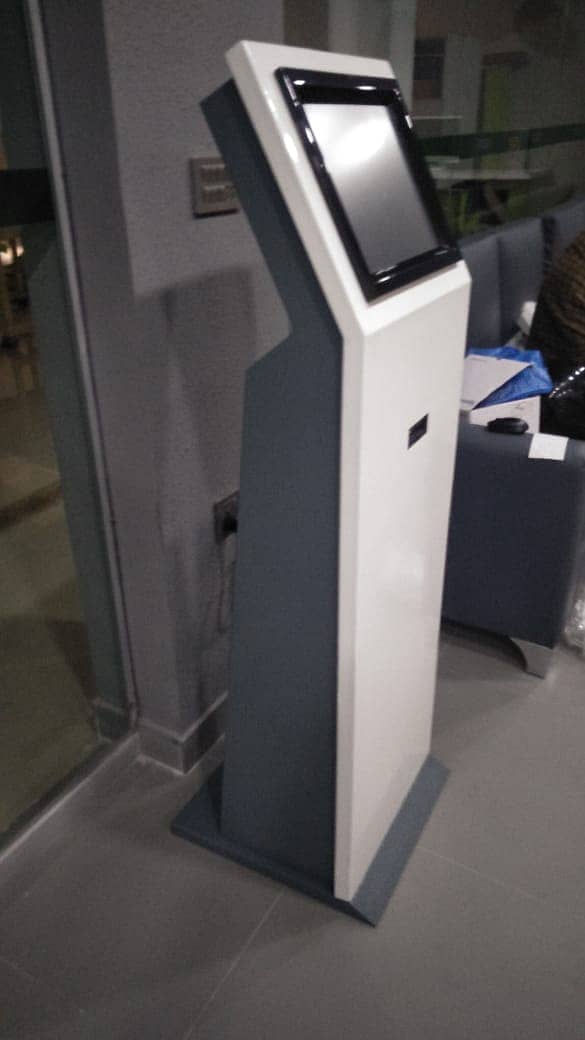 Queue management system/qmatic/token system 3