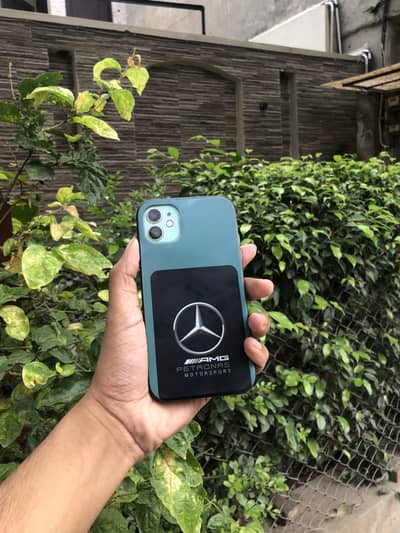 Apple iPhone 11