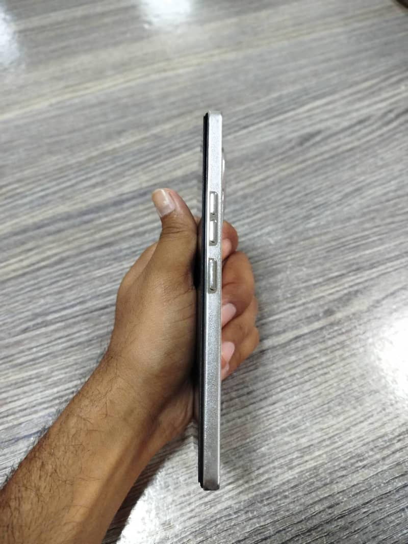 Tecno Camon 30 4