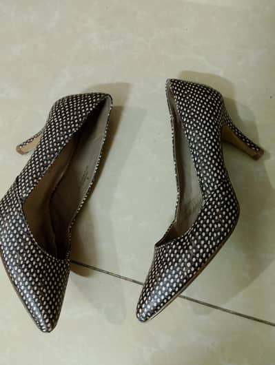 M&S Collection Patterned Heels size 4 Rs 2,500