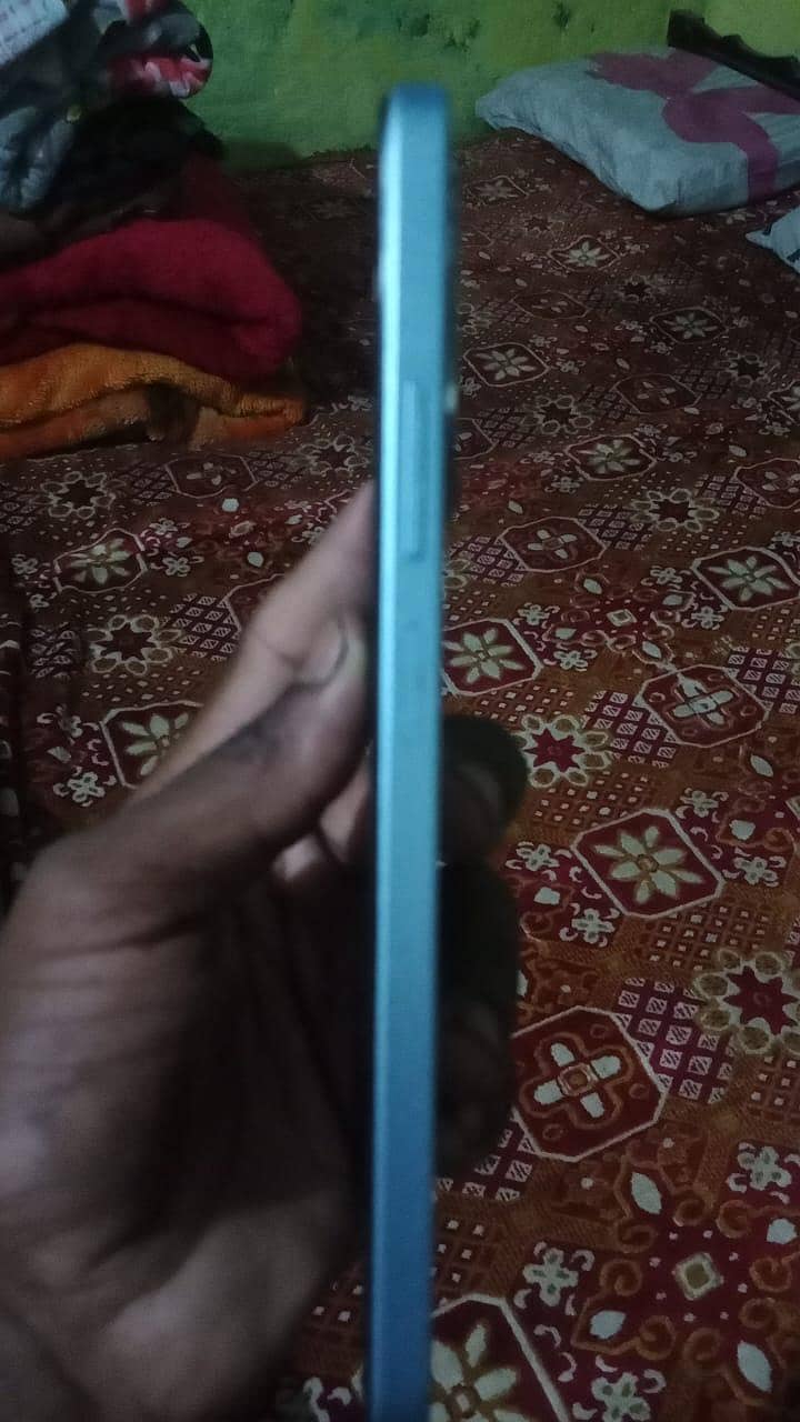 OPPO A18 1