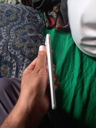 Iphone 8plus pta aprv exchge or sele krna android lena hai