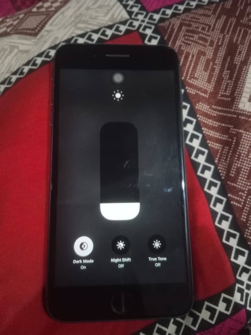 Apple iPhone 8 Plus JV 6