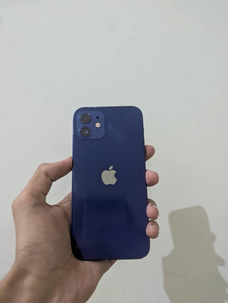 Apple iPhone 12 0