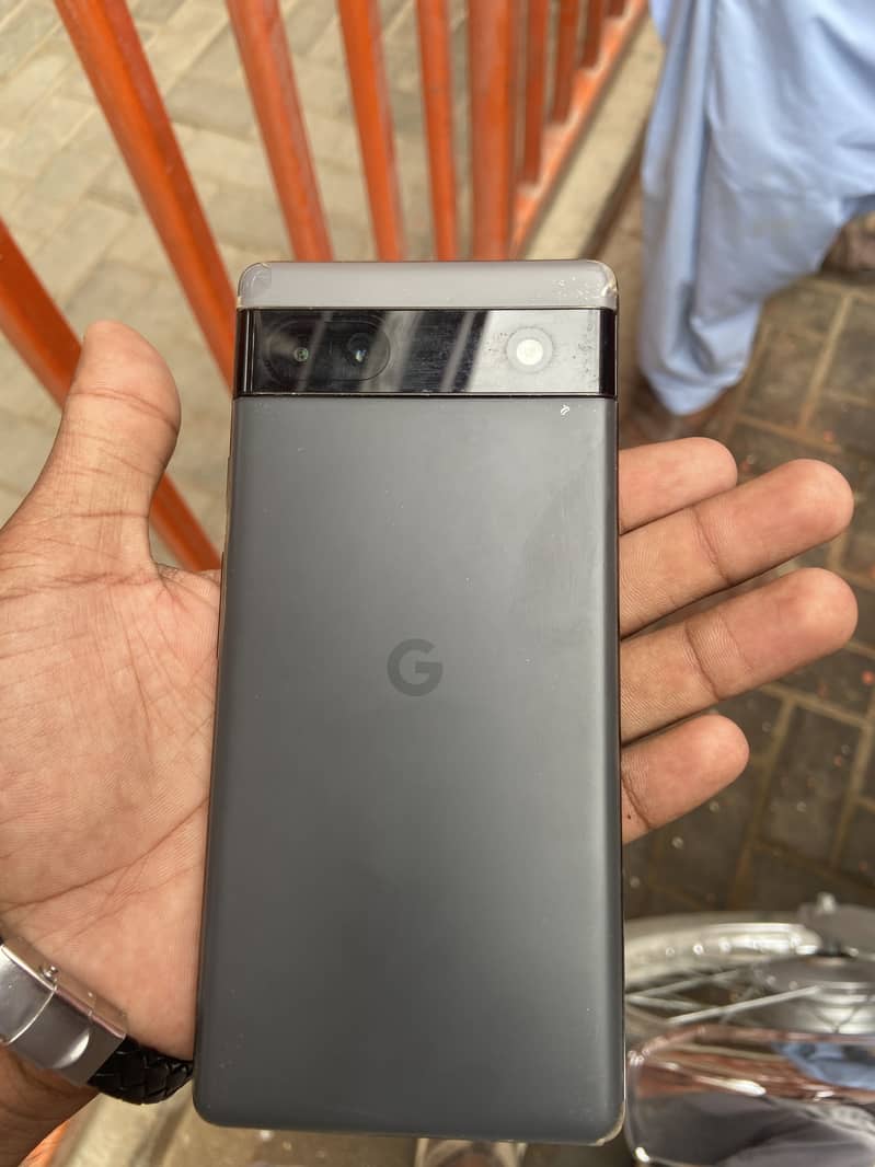 Google Pixel 6a 3