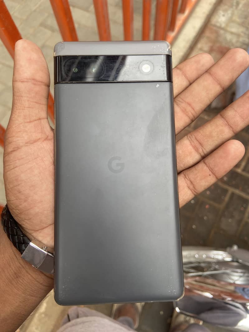 Google Pixel 6a 4