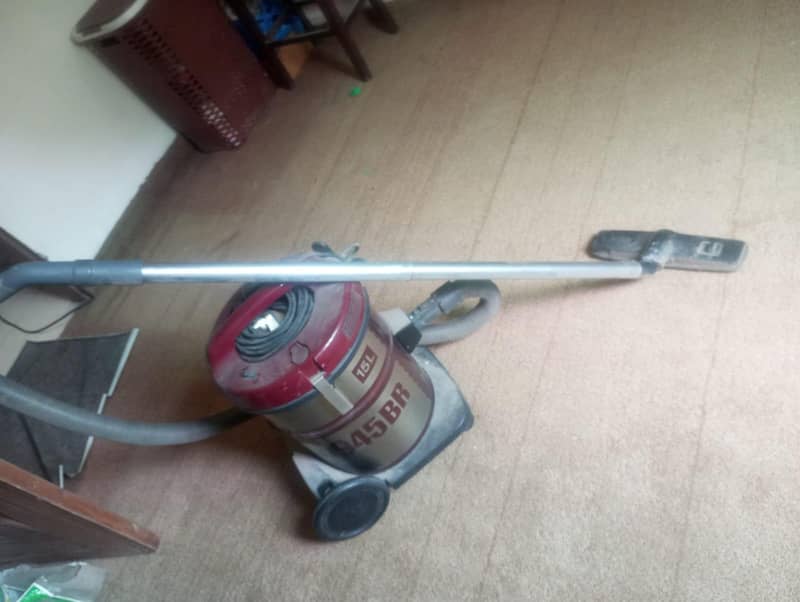 vacuum cleaner 7
