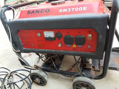 Sanco SN3700e generator. Excellent condition
