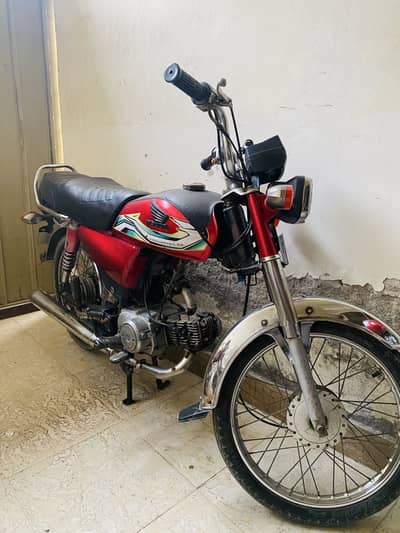PAK HERO 70cc FOR SALE ONLY CALL 03114490856
