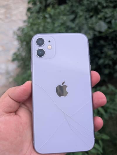 iPhone 11 64 gb. Mdm genuine display change Exchange possible