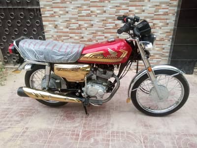 Honda Cg125se self start with 5 gears brand new zero meter condition
