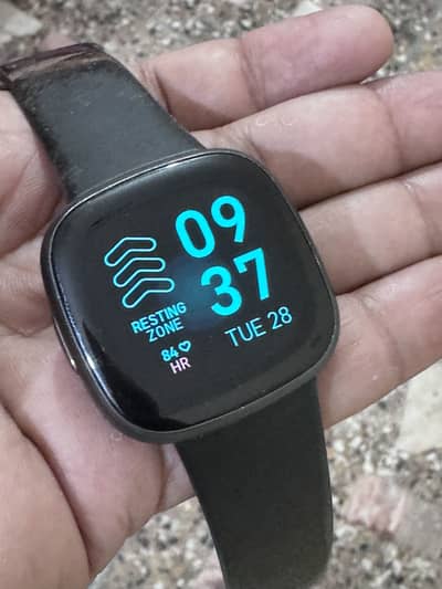 Fitbit versa 4 all ok
