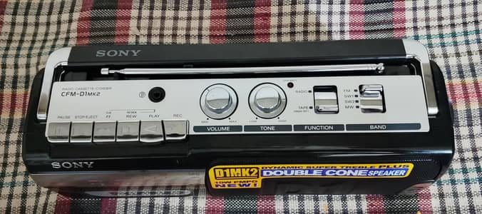 SONY CASSETTE PLAYER TAPE