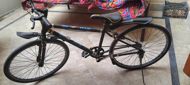 Premium Mountain Bike – Stylish Sports Bicycle