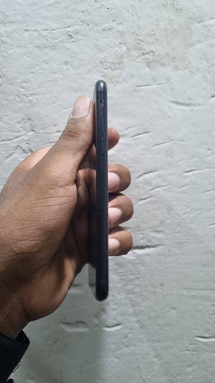 Apple iPhone SE 1