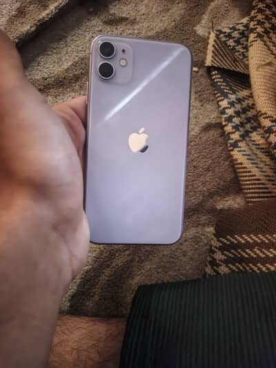 Apple iPhone 11