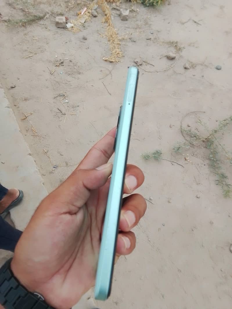 OPPO A58 1