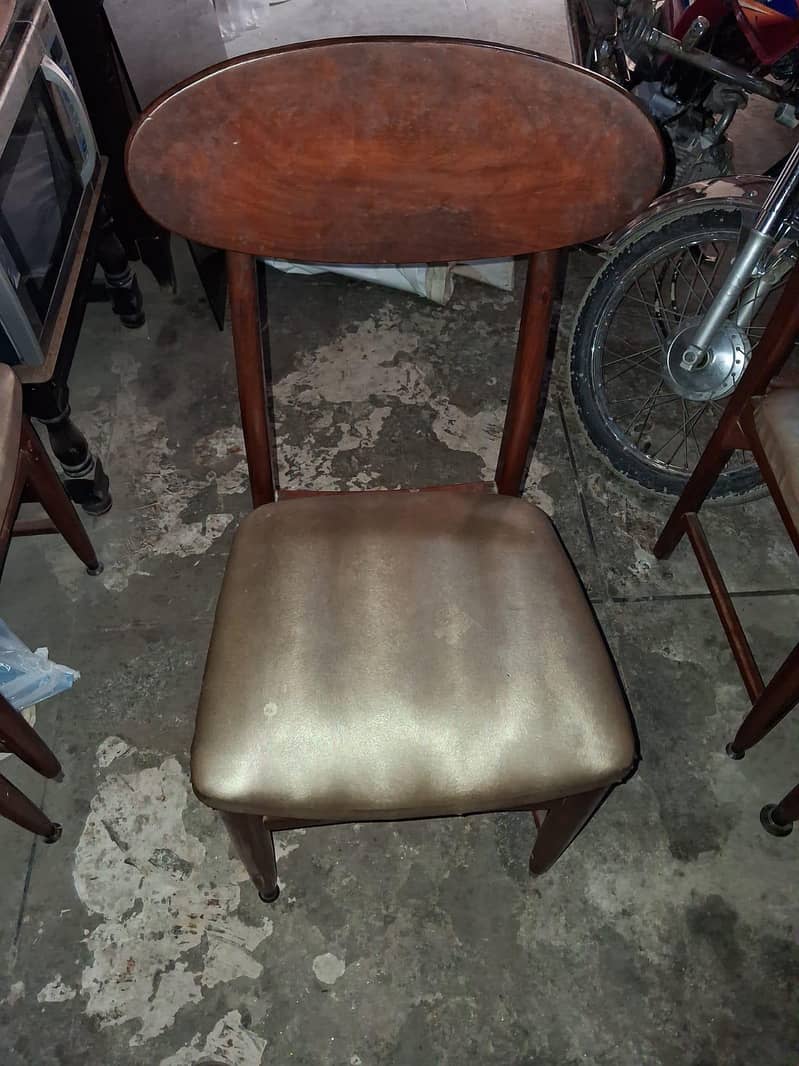 Dining table 6