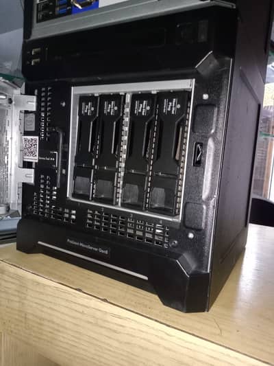 HPE Protiant Microserver laptops