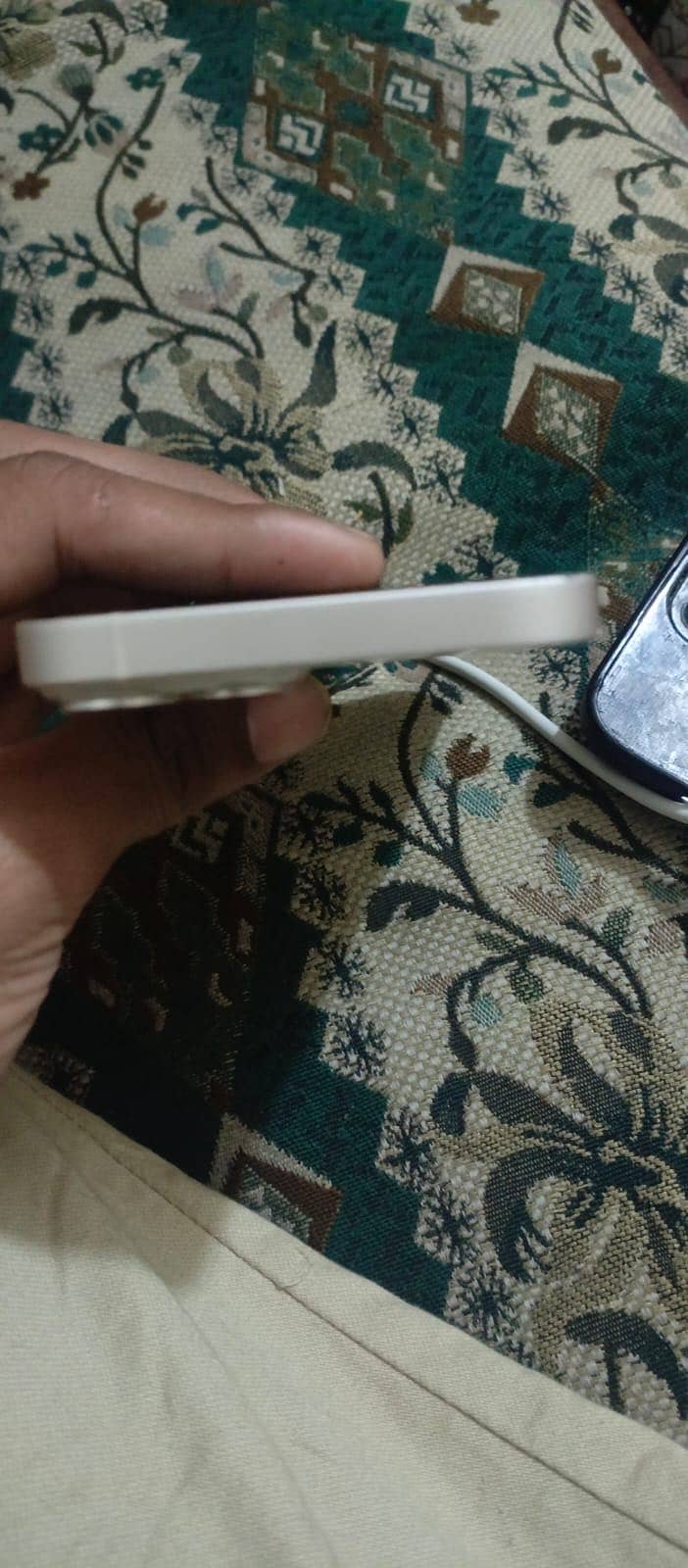 Apple iPhone 14 11