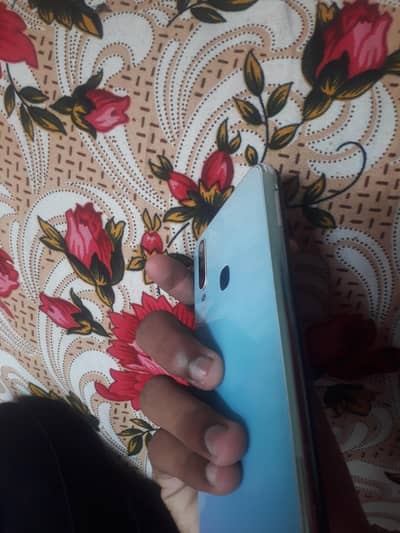 Vivo Y17