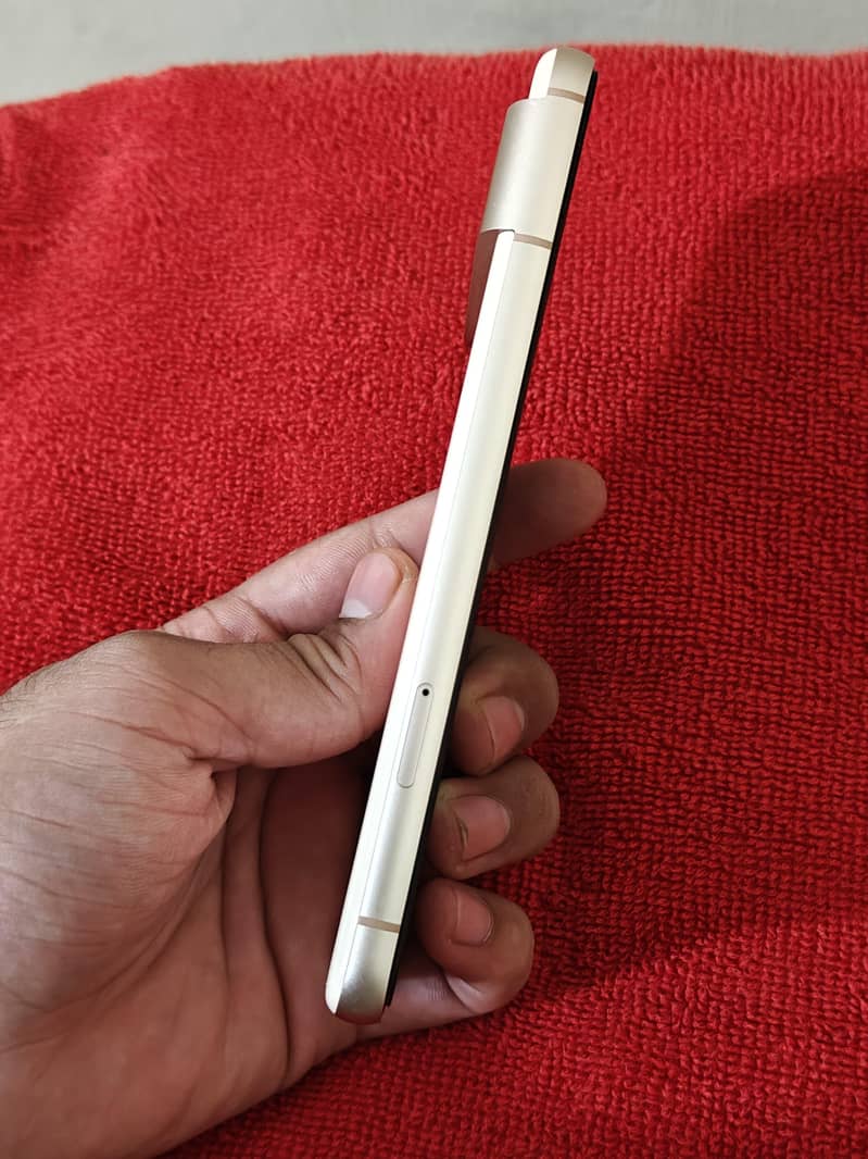Google Pixel 8 2