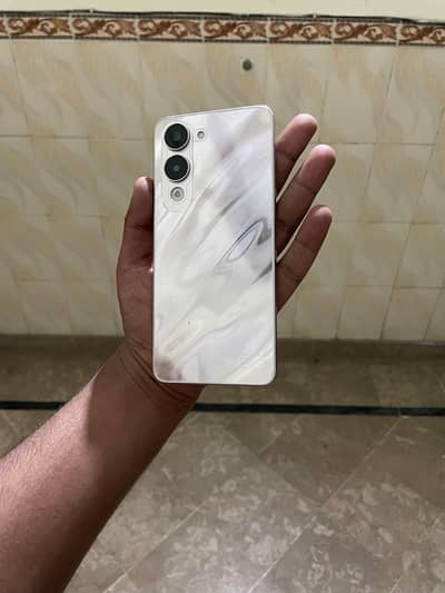 Vivo Y04
