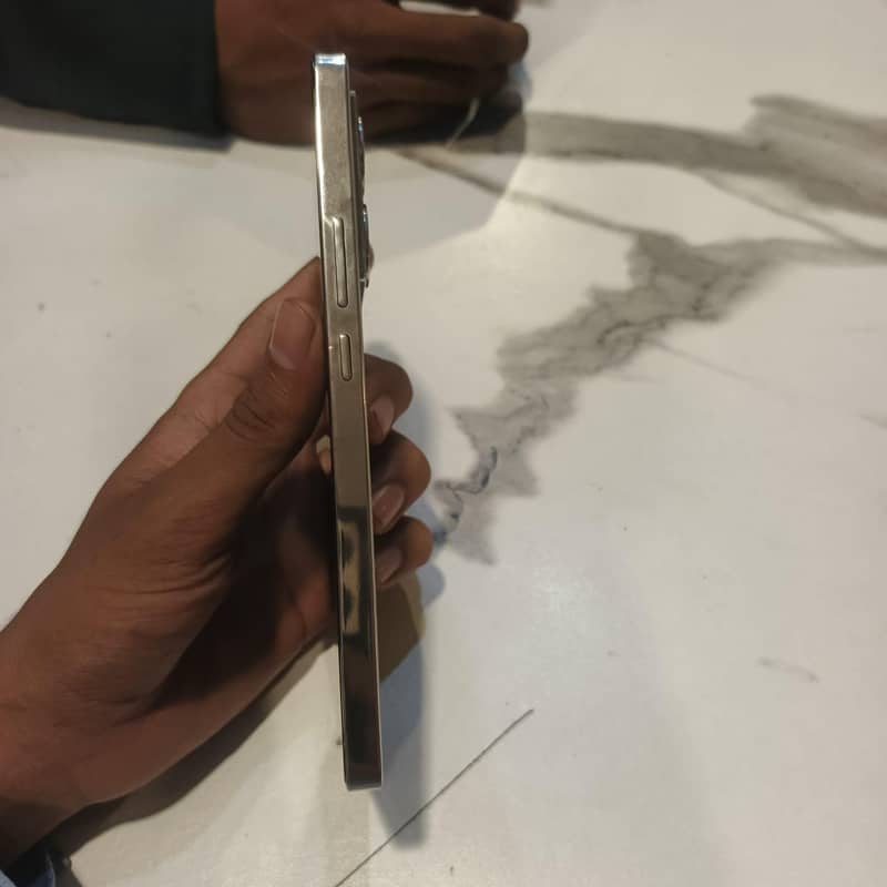 Infinix Note 40 3