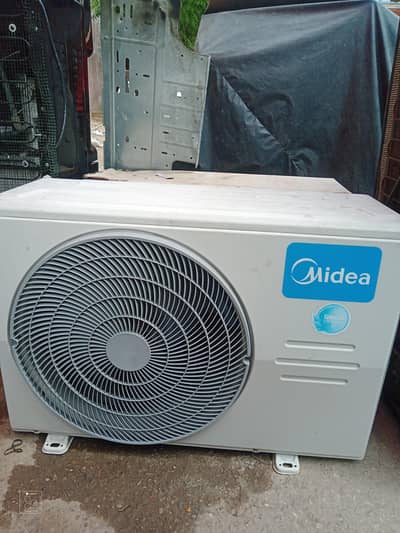 1.5 Ton AC | Best Condition