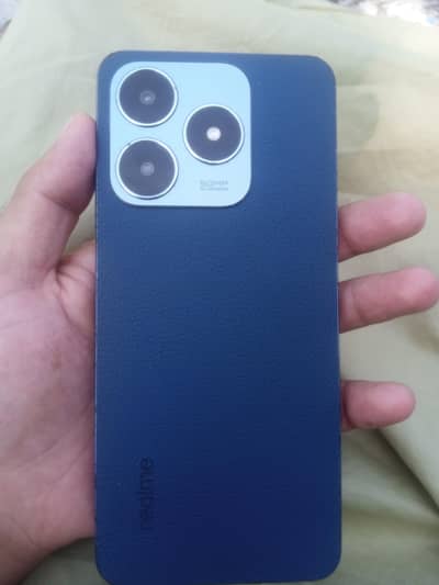 Realme C63