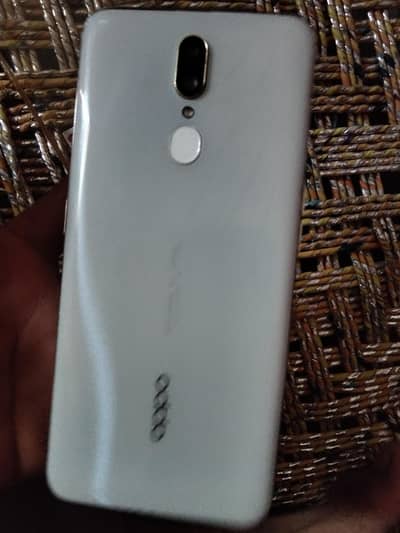 OPPO F11 8/256 03262543743