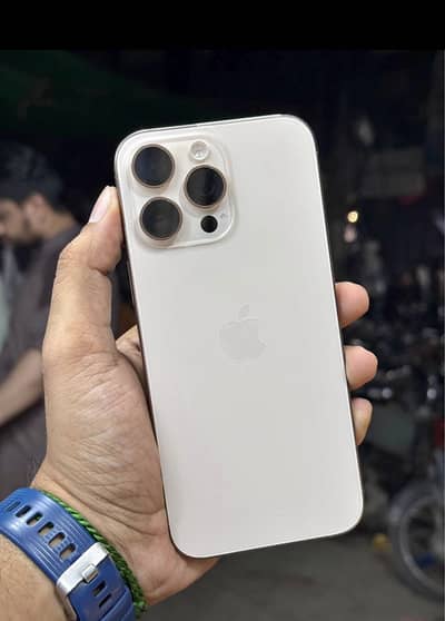 Apple iPhone 16 Pro Max JV