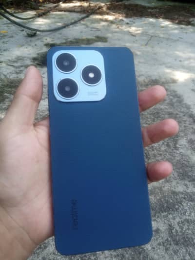 Realme C63