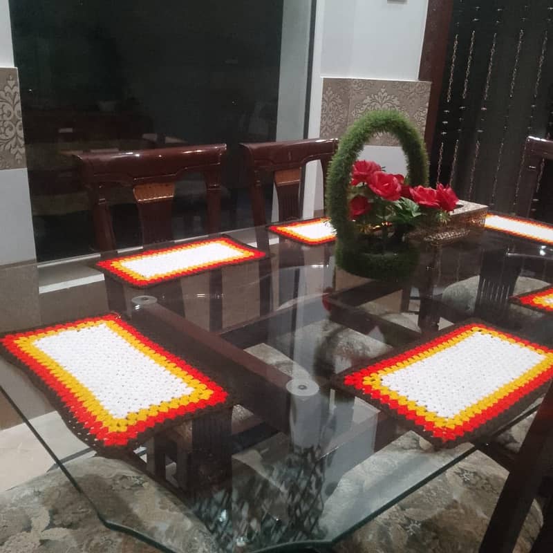 Dining table 6 chairs 2