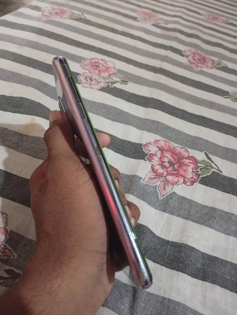 OnePlus 9 5G 1