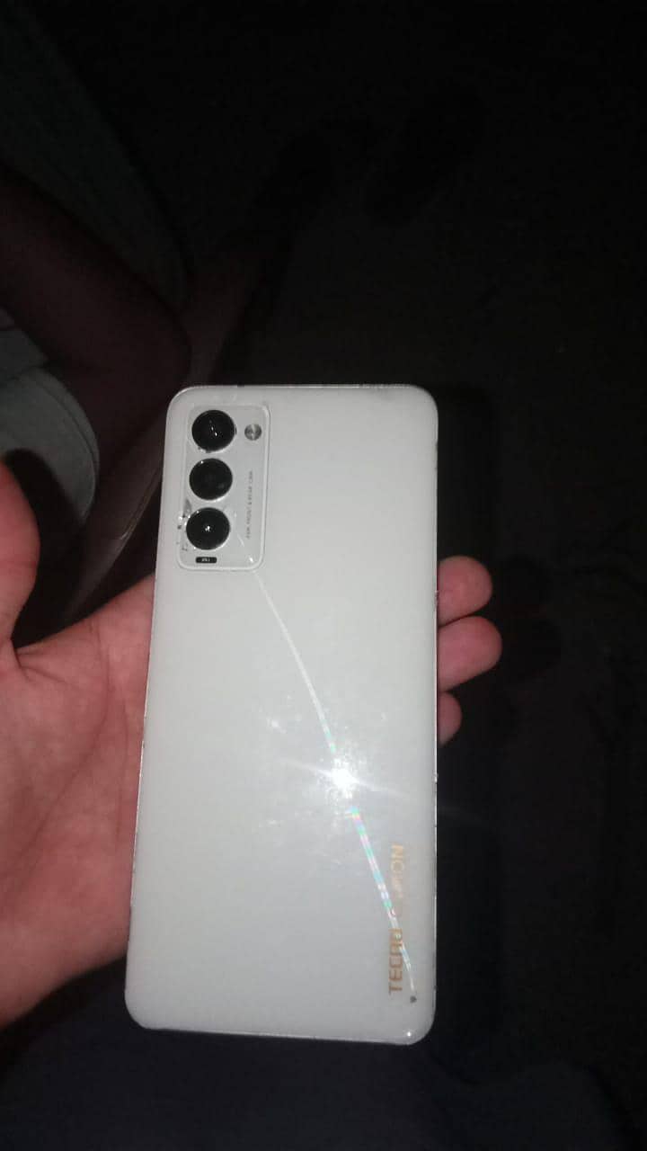 Tecno Camon 18 6