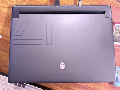Alienware m17 R5, 3070 ti