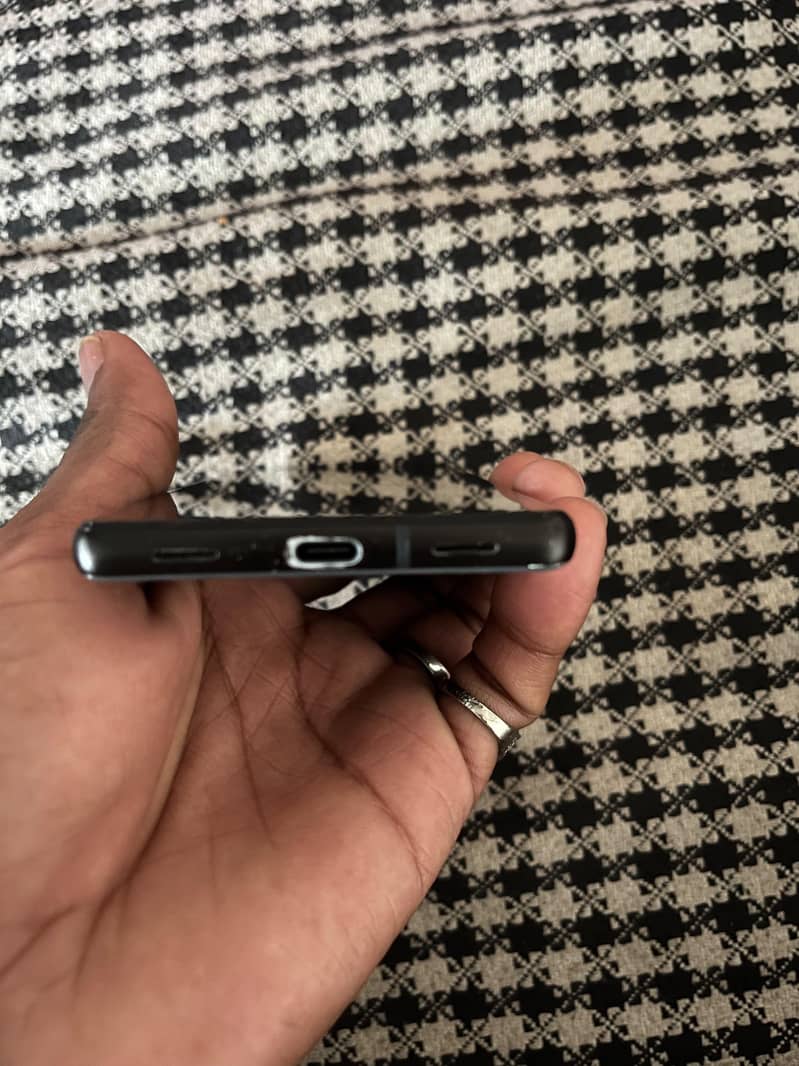 Google Pixel 6a 1