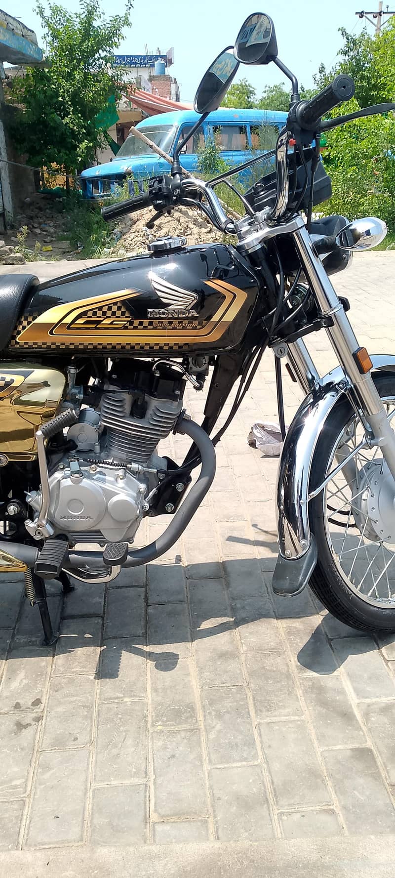 2025 model 12self start 1