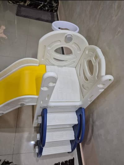 KIDS SLIDE EXCELLENT CONDITION