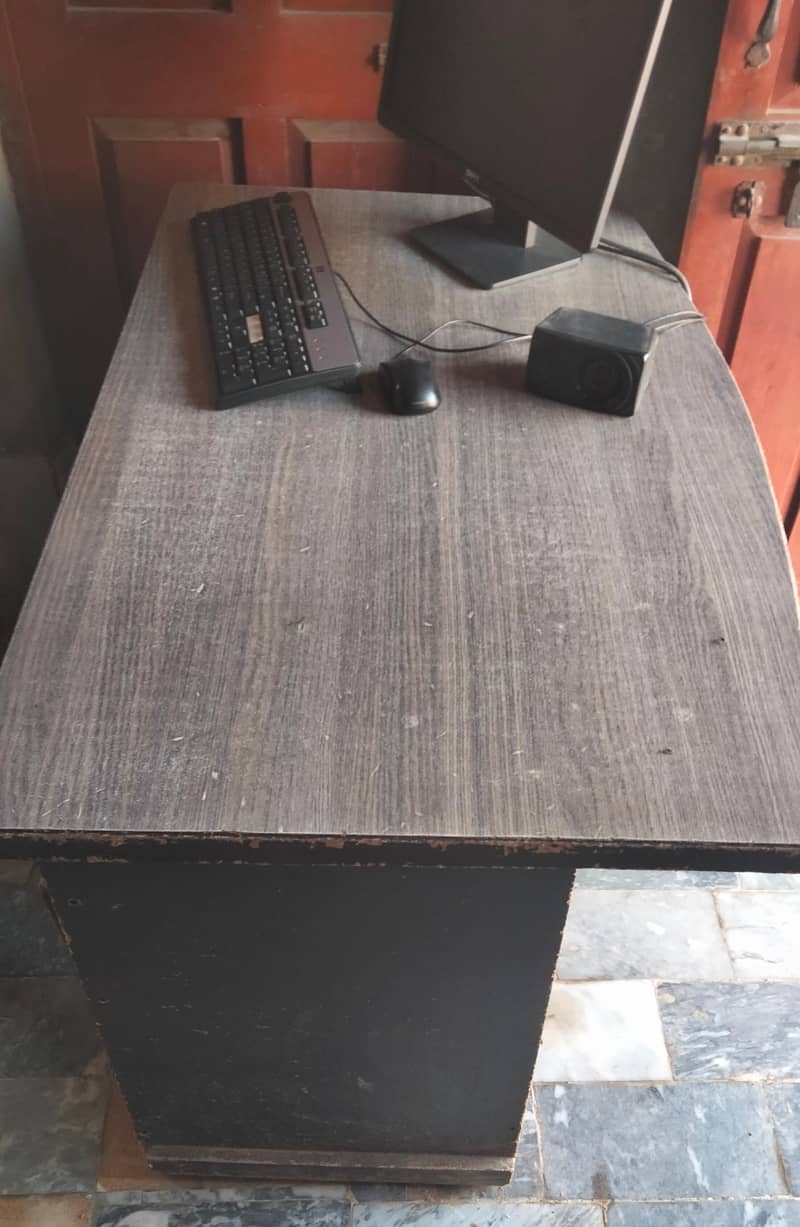 office table 0