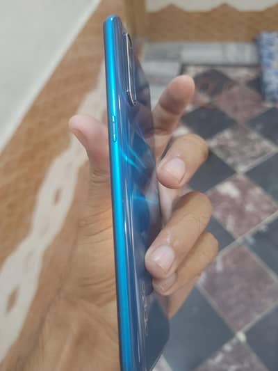 OPPO F15
