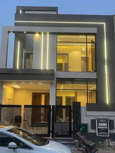 5 Marla Brand New Modern Style Beautiful House For Sale Bahria Town Lahore