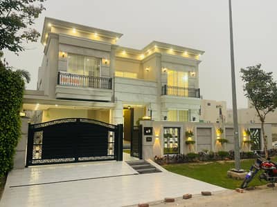 1 Kanal Beautiful House For Rent In DHA Phase 6 D-Block Lahore.