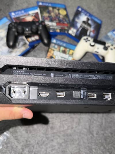 Sony PlayStation 4 Pro 1TB Black